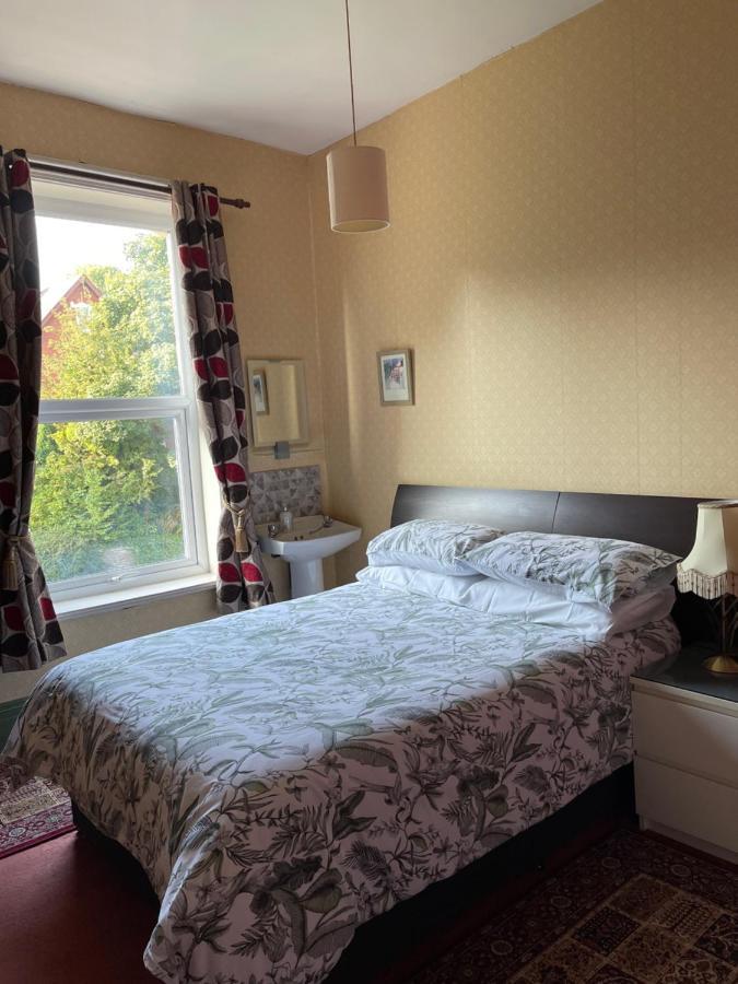 Chimneys Guest House Blackburn  Exterior foto